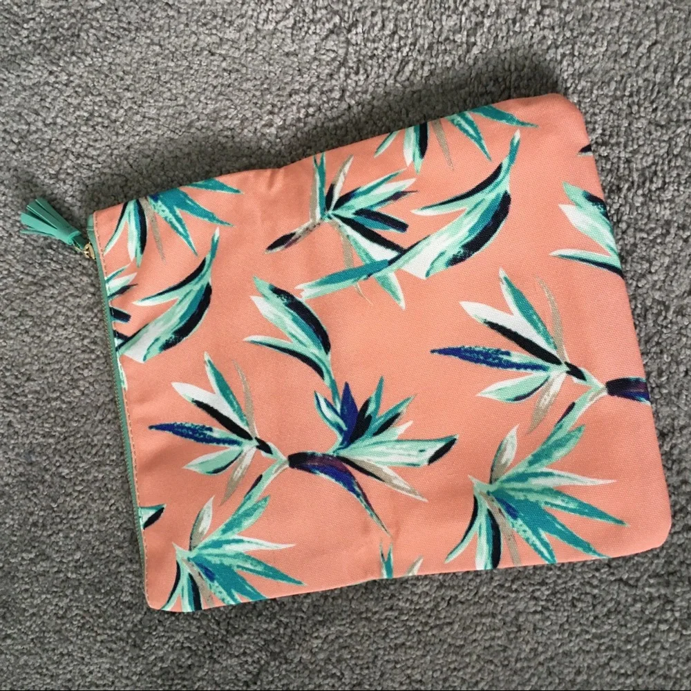 NWOT Rachel Pally Reversible Clutch